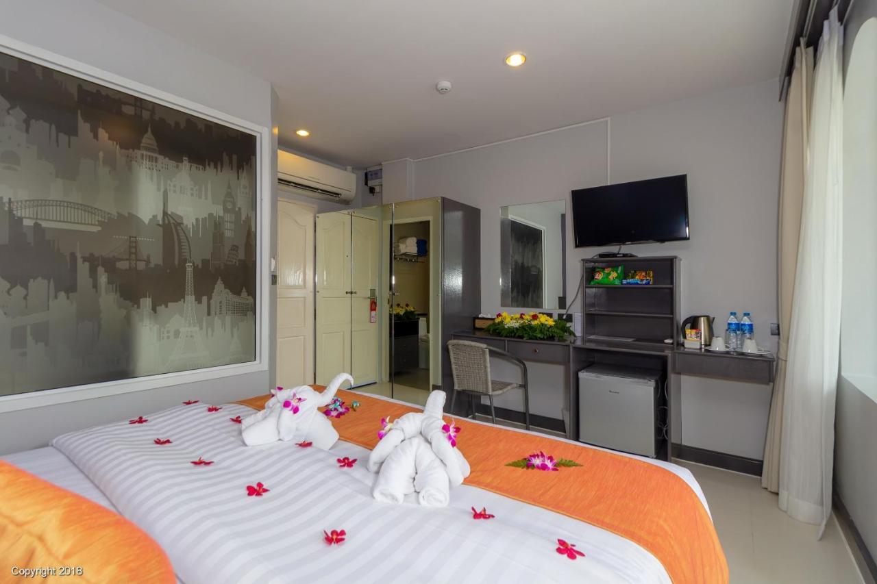 Modern Living Residence Phuket Exterior foto